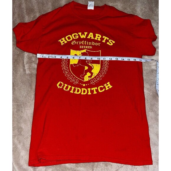 Harry Potter Movie Shirt Sm Gryffindor Crest School Quidditch Team Wizard Magic - Picture 3 of 6